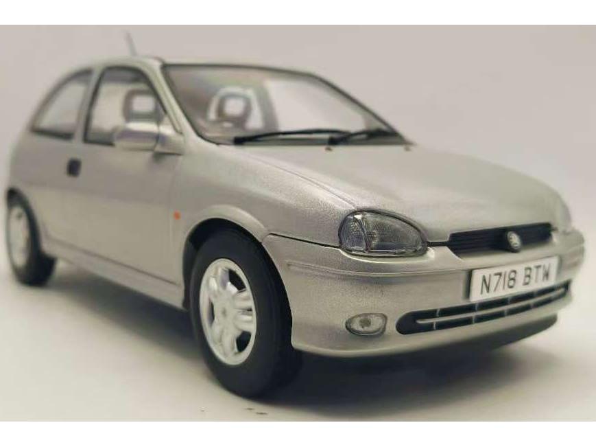 Vauxhall Corsa GSi Silver RHD UK Exclusive 1:18 Scale Model Car Group Diecast Model Car-Model Car Group-Diecast Model Centre