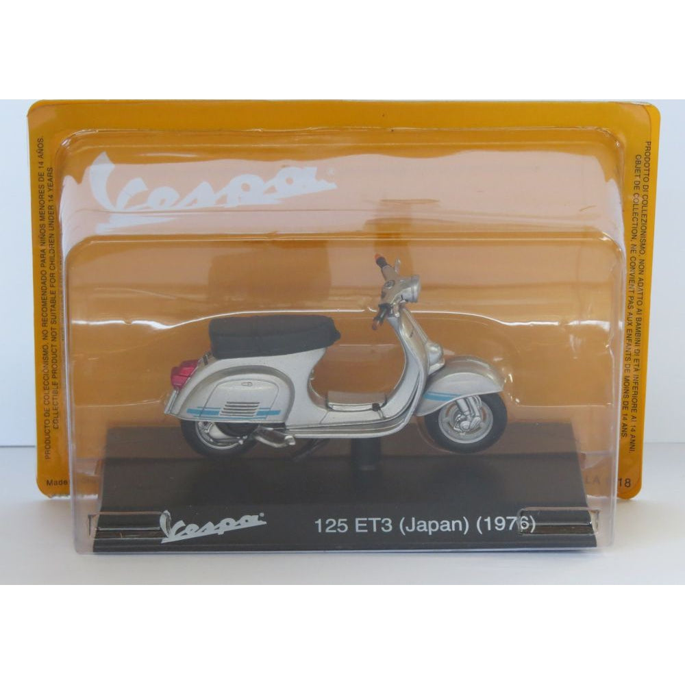 Vespa 125 ET3 (Japan) 1976 silver - 1:18 Scale Diecast Model Scooter-Unbranded-Diecast Model Centre
