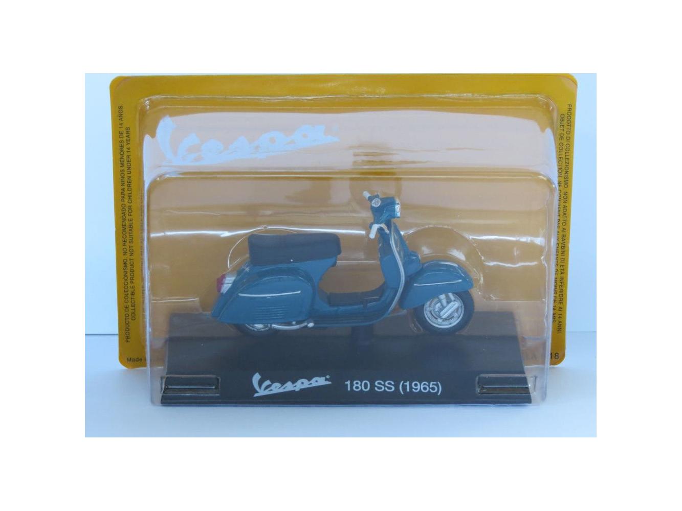 Vespa 180 SS 1965 blue - 1:18 Scale Diecast Model Scooter-Unbranded-Diecast Model Centre