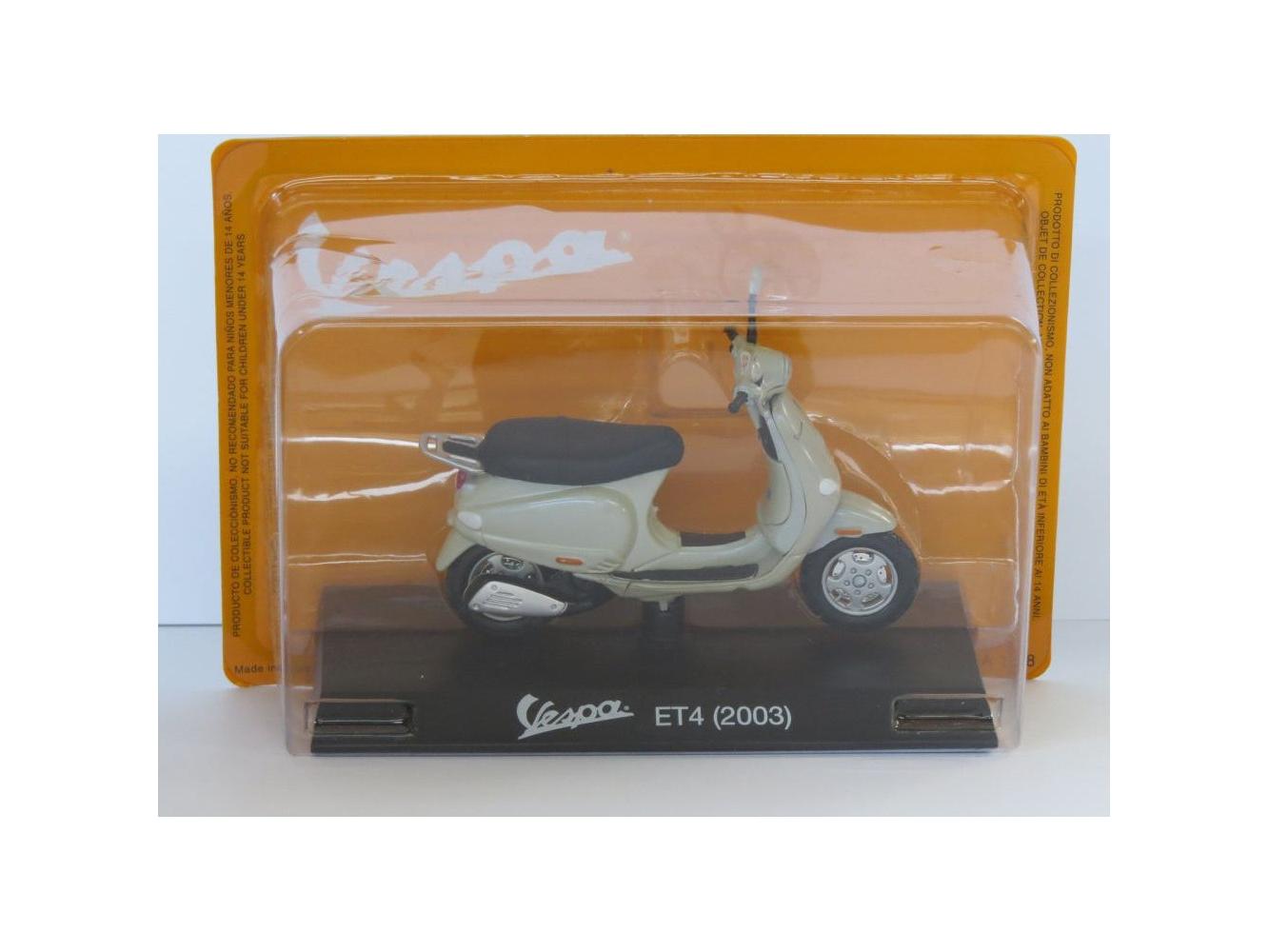 Vespa ET4 2003 green - 1:18 Scale Diecast Model Scooter-Unbranded-Diecast Model Centre