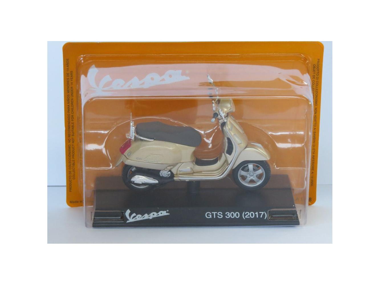 Vespa GTS 300 2017 gold - 1:18 Scale Diecast Model Scooter-Unbranded-Diecast Model Centre