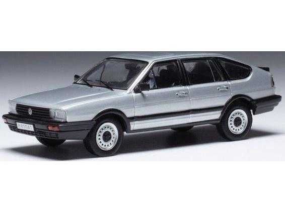Volkswagen Passat B2 Silver 1985 1:43 Scale IXO Diecast Model Car-IXO-Diecast Model Centre