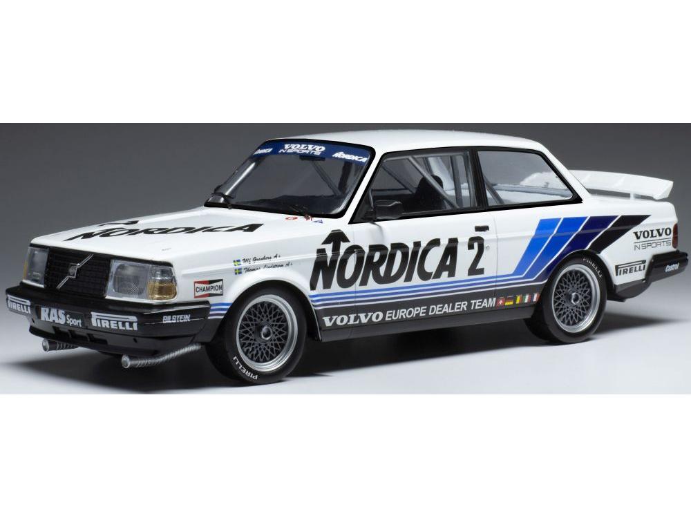Volvo 240 Turbo #2 U.Granberg/T.Lindstrom ETCC Brunn 1986 1:18 Scale Diecast Model-IXO-Diecast Model Centre