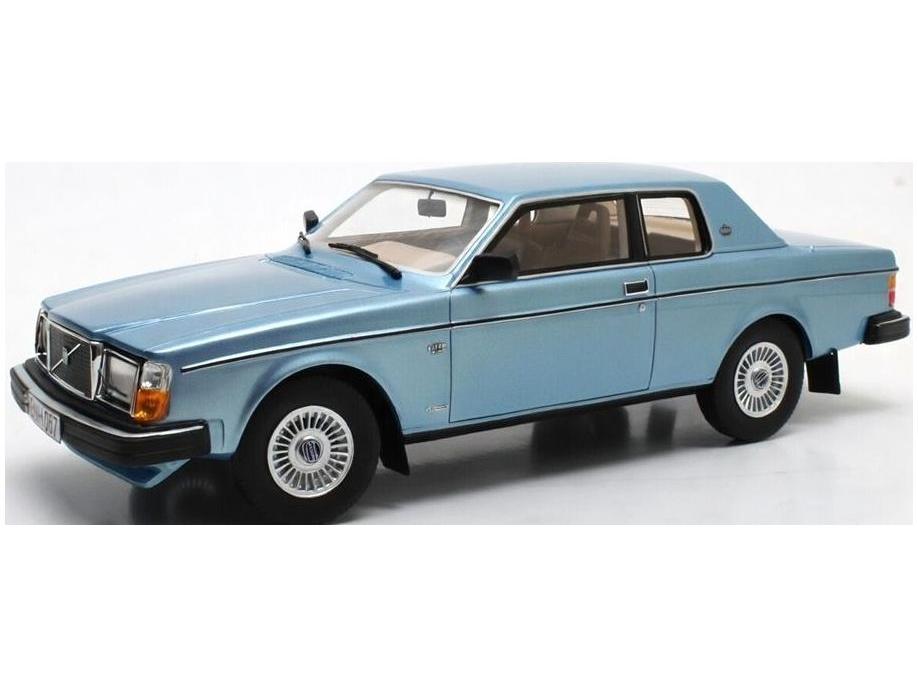 Volvo 262C Bertone Blue Metallic 1981 1:18 Scale Resin Car – Cult-Cult-Diecast Model Centre