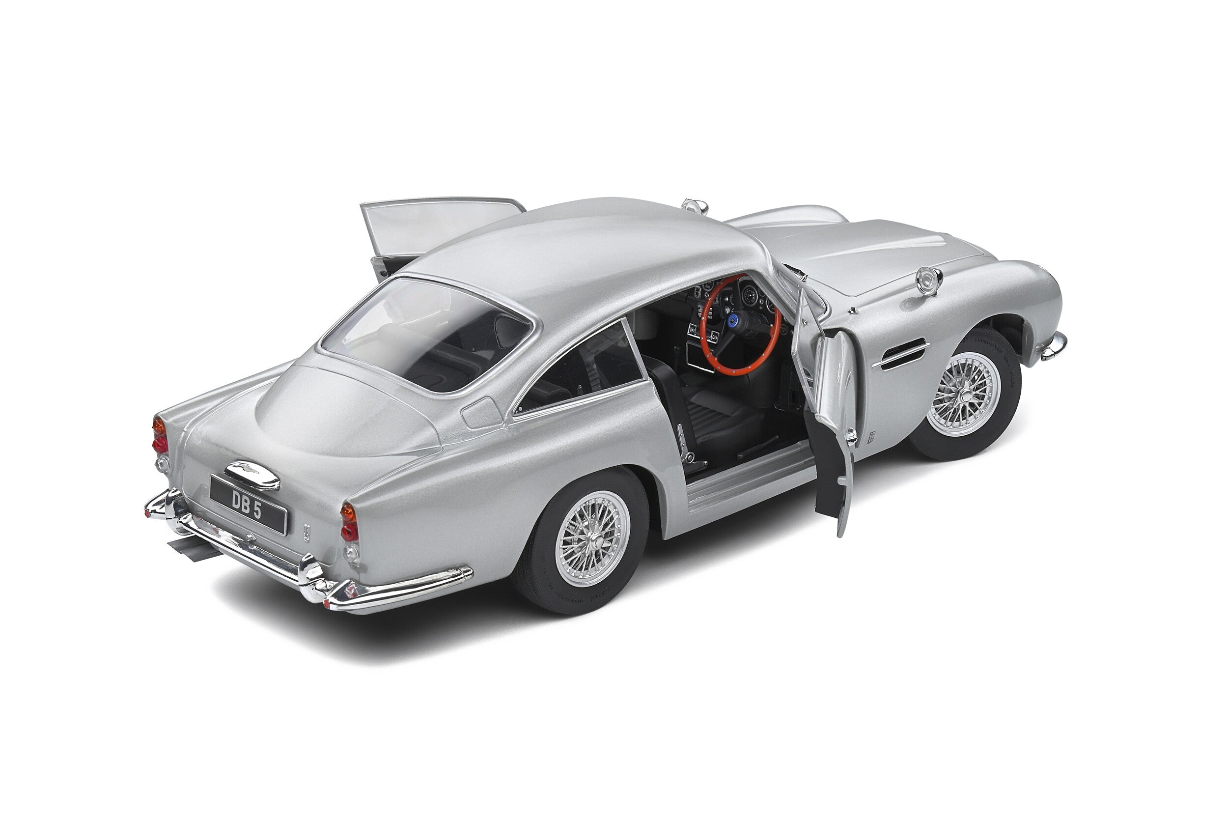 Aston Martin DB5 1964 Silver Birch 1:18 Scale Solido Diecast Model