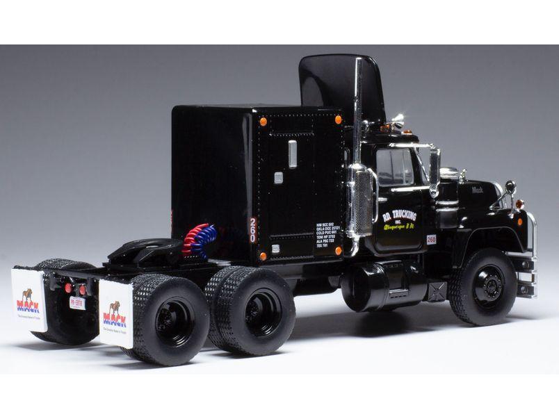 Mack R-Series Black 1966 w/Rear Cabin 1:43 Scale Diecast Truck – IXO