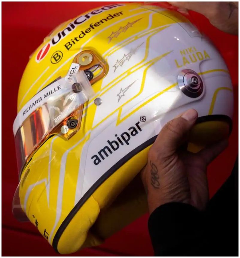 Lewis Hamilton F1 Italian GP 2025 Helmet 1:5 Scale Resin Replica – Looksmart