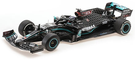 Mercedes-AMG W11 EQ Performance(Flat Tyre) F1 British GP 2020 Lewis Hamilton 1:18 Scale Diecast Car – Minichamps