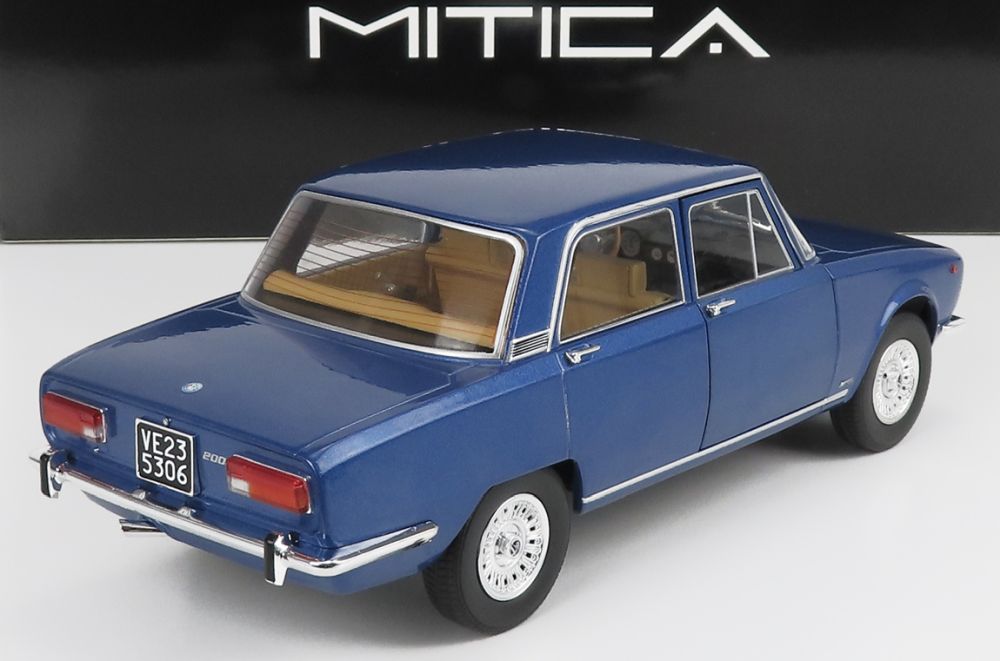 Alfa Romeo 2000 Berlina 1971 Cerchi Millerighe Wheels Blue Pervinca Metallic 1:18 Scale Diecast Model Car – Mitica