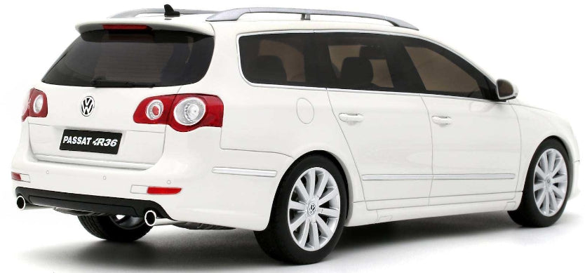 Volkswagen Passat (B6) R36 Variant Candy White 2008 1:18 Scale Resin Car – OttOmobile