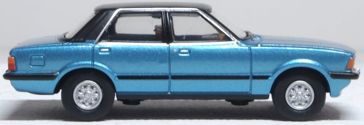 Ford Cortina MK5 Cosmos Blue 1:76 Scale Diecast Car – Oxford Diecast