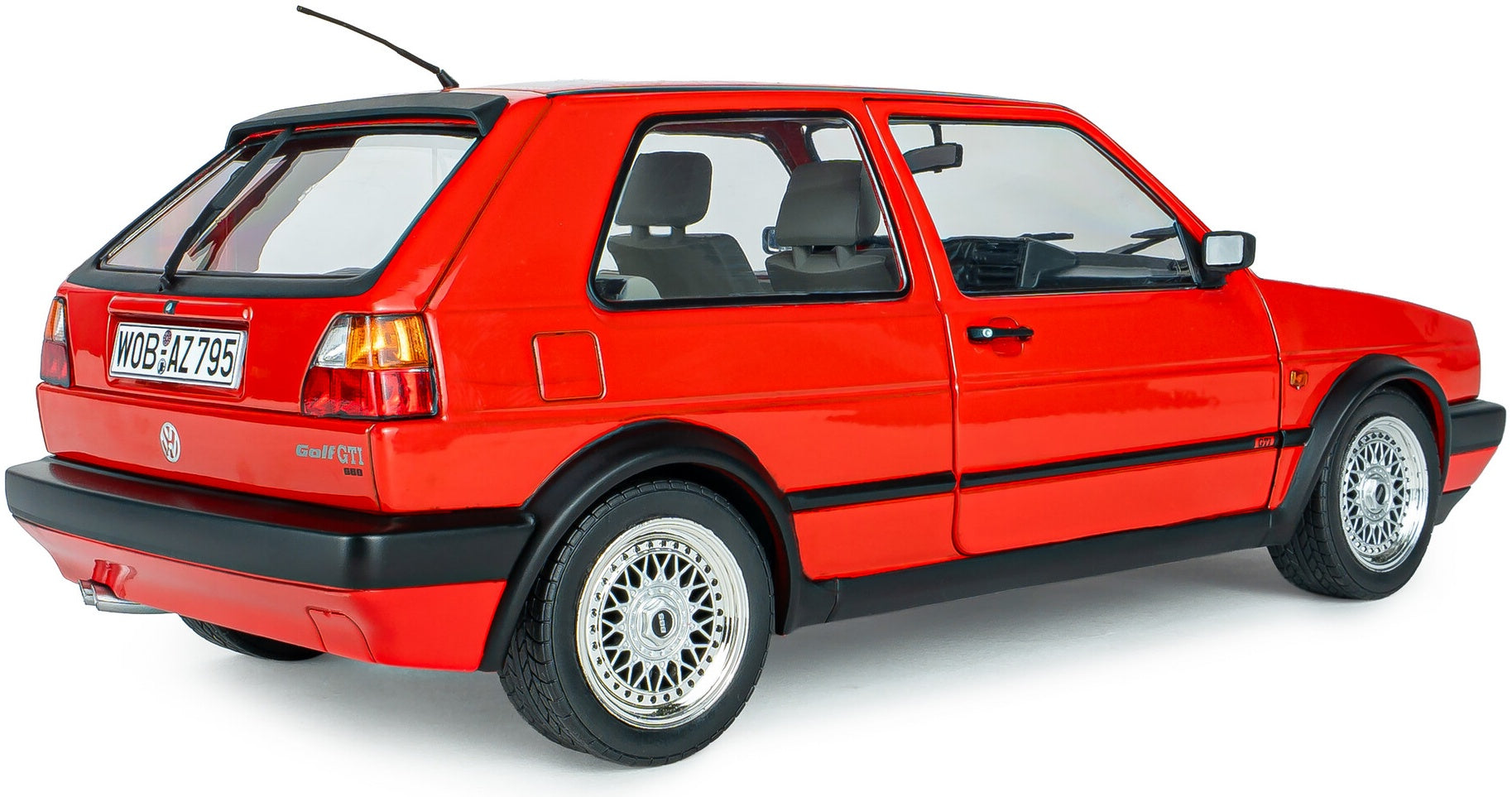 Volkswagen Golf Mk2 GTi G60 Mars Red 1989 1:18 Scale Diecast Model Car – Solido