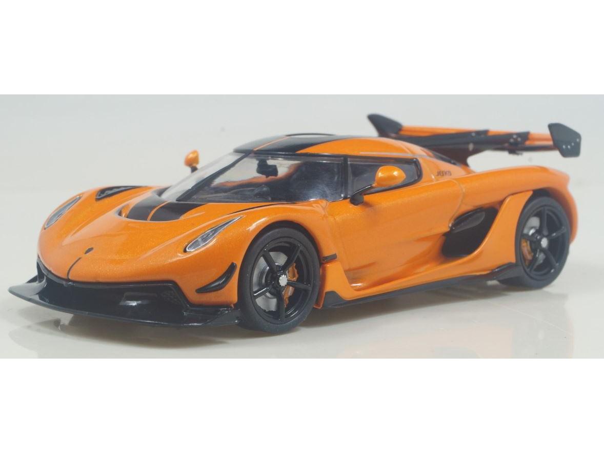 Koenigsegg Jesko 2022 orange 1:43 Scale