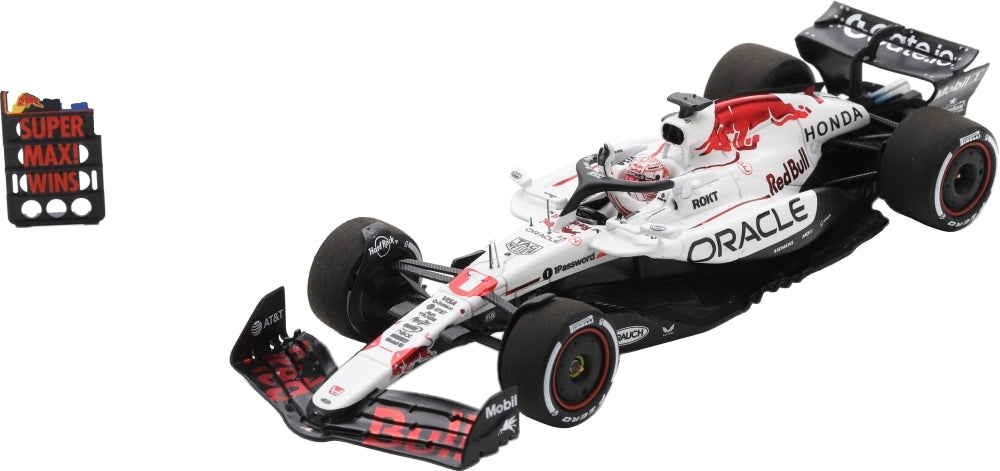 Oracle Red Bull Racing RB21 #1 1st Japanese GP 2025 Max Verstappen w/Pit Board 1:43 Scale Resin Car – Spark