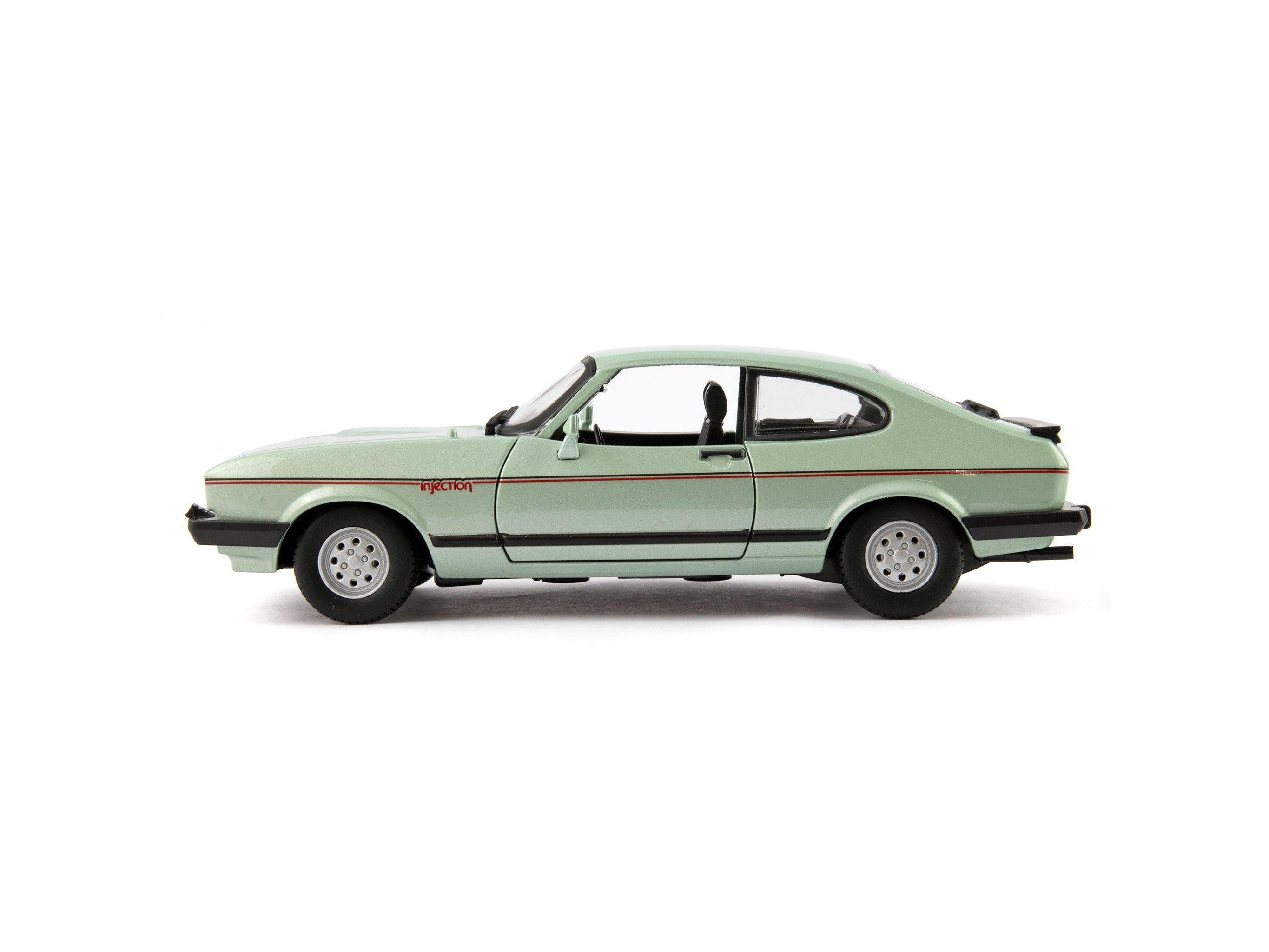 Ford Capri 2.8i 1982 green- 1:24 Scale Model Car