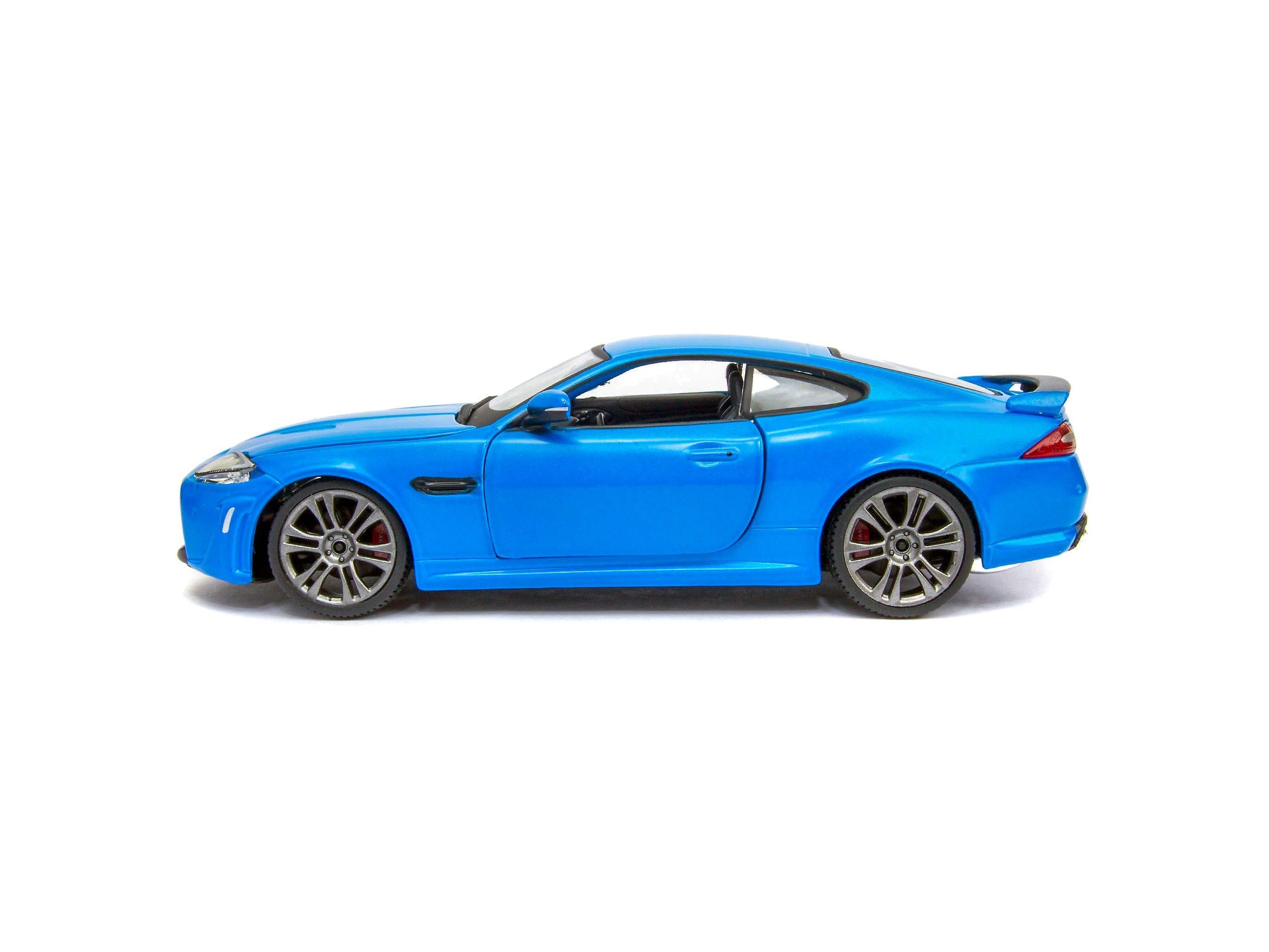 Jaguar XKR-S blue 1:24 Scale Model Car