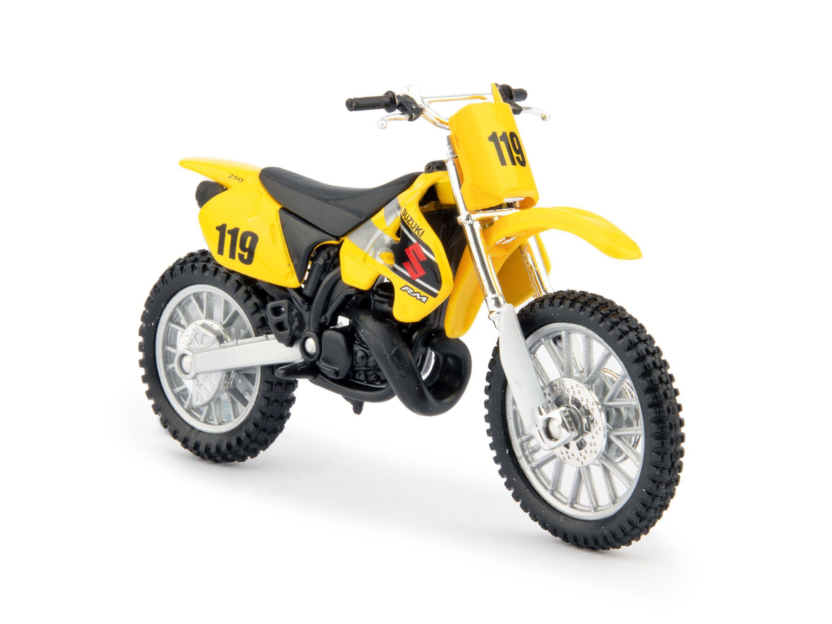 Suzuki RM250 Diecast Model Motorcycle yellow - 1:18 scale-Maisto-Diecast Model Centre