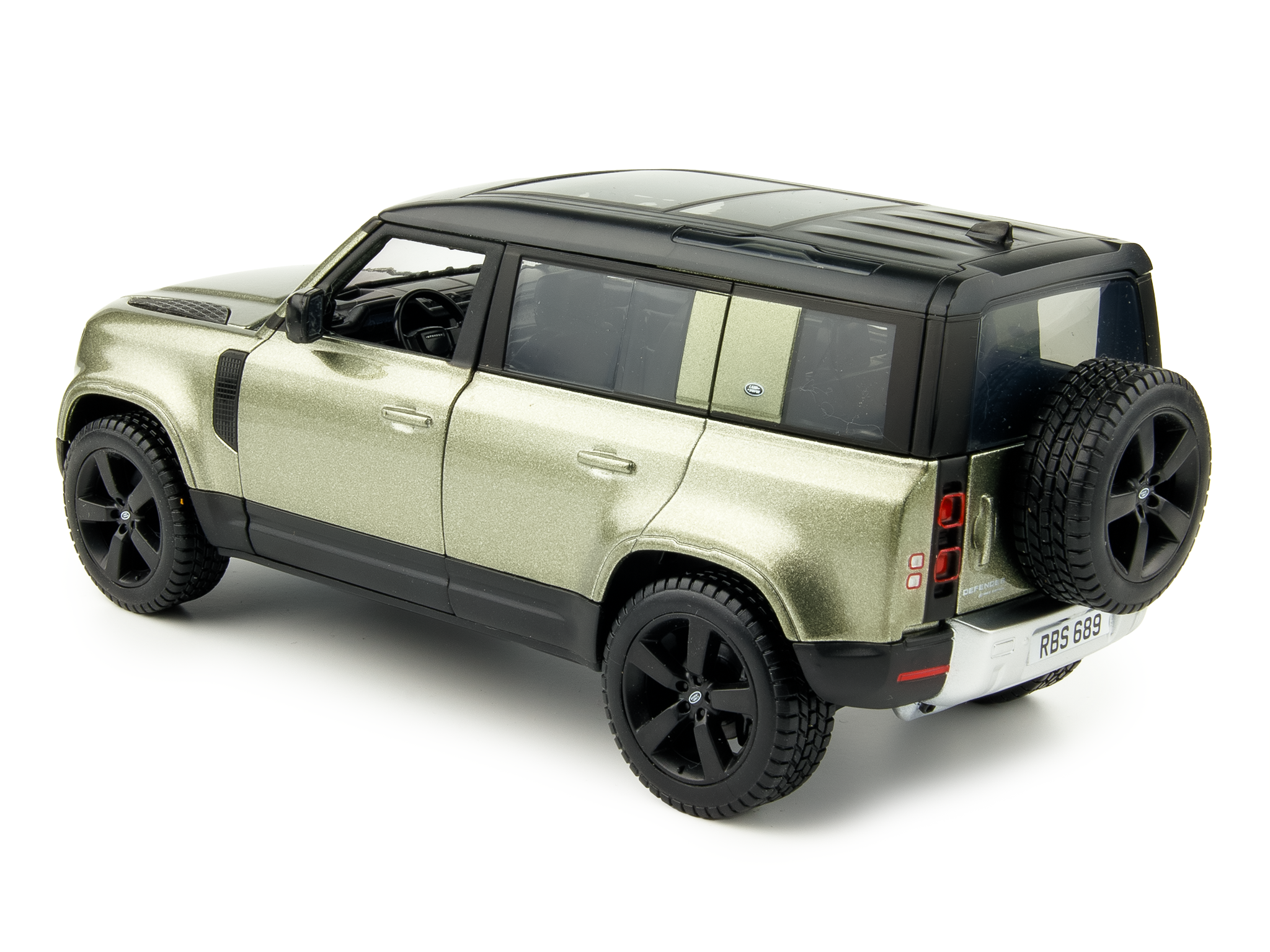 Land Rover Defender 110 green - 1:24 Scale Model Car