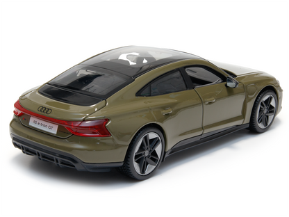 Audi e-tron GT 2022 green - 1:24 Scale Model Car