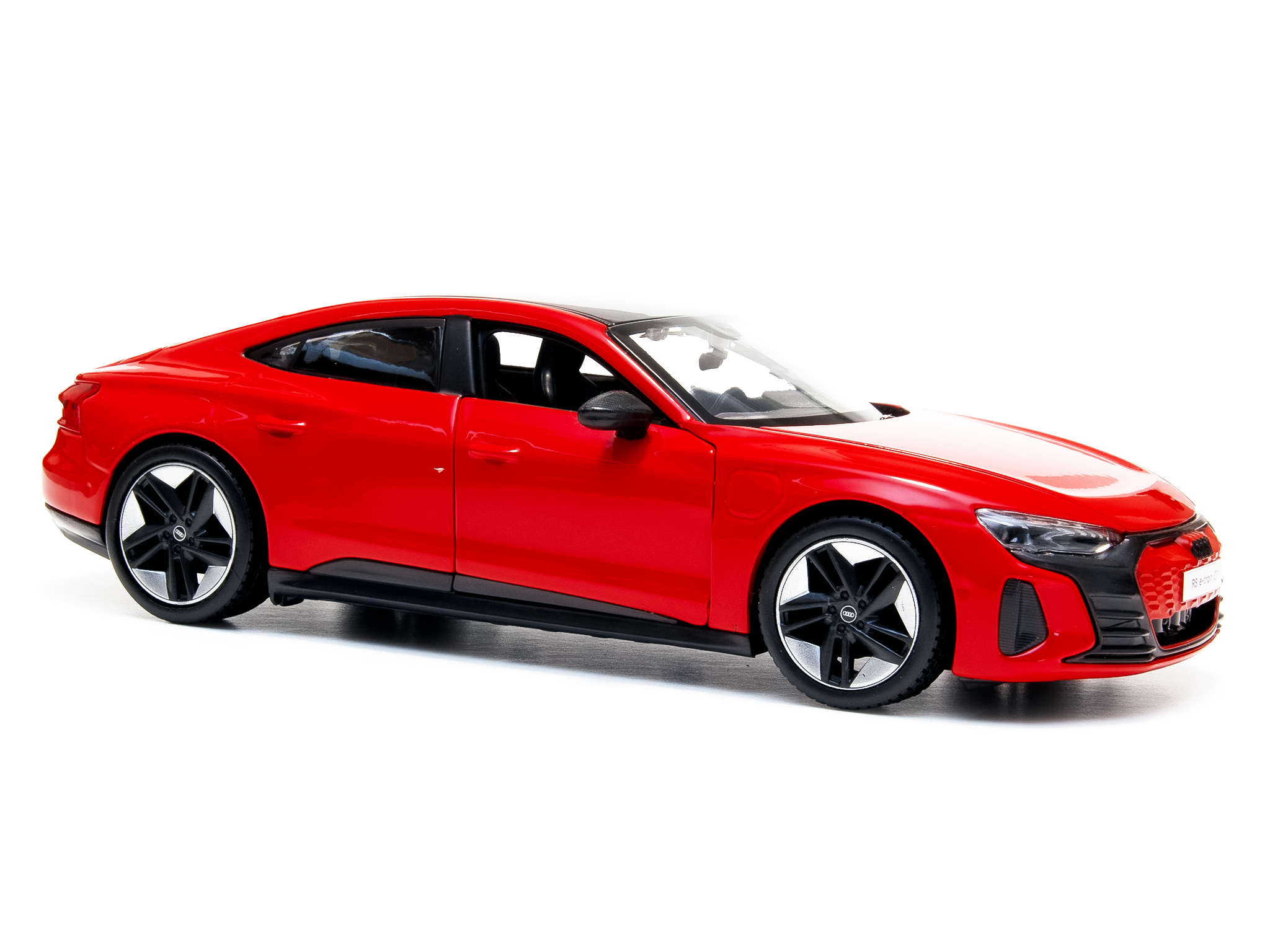 Audi e-tron GT 2022 red - 1:24 Scale Diecast Model Car