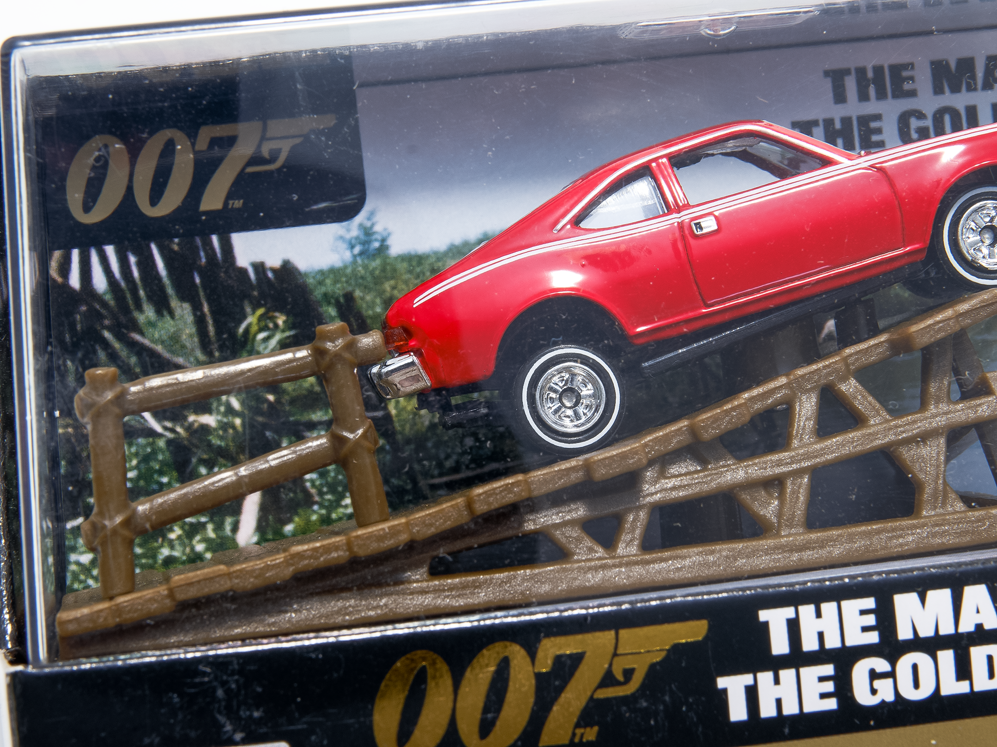 AMC Hornet 1974 The Man With The Golden Gun Bond 60th Anniversary - 1:64 Scale (Damaged)-Motormax-Diecast Model Centre