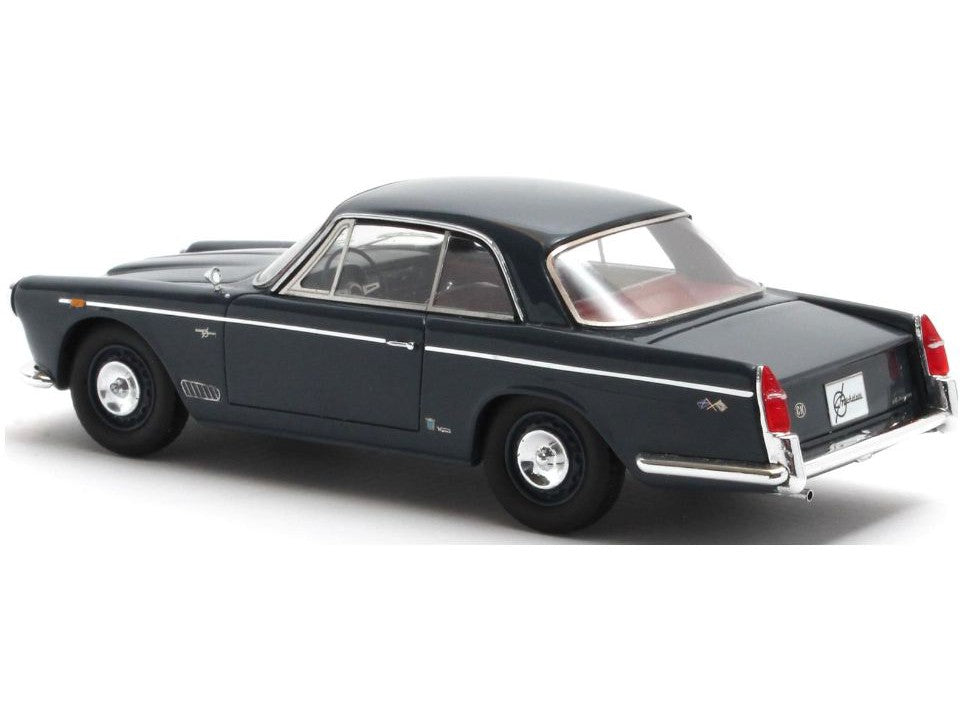 Alfa Romeo 2000S Vignale Grey 1958 - 1:43 Scale-Matrix-Diecast Model Centre