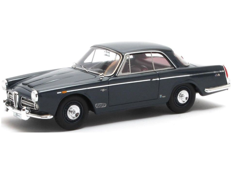 Alfa Romeo 2000S Vignale Grey 1958 - 1:43 Scale-Matrix-Diecast Model Centre