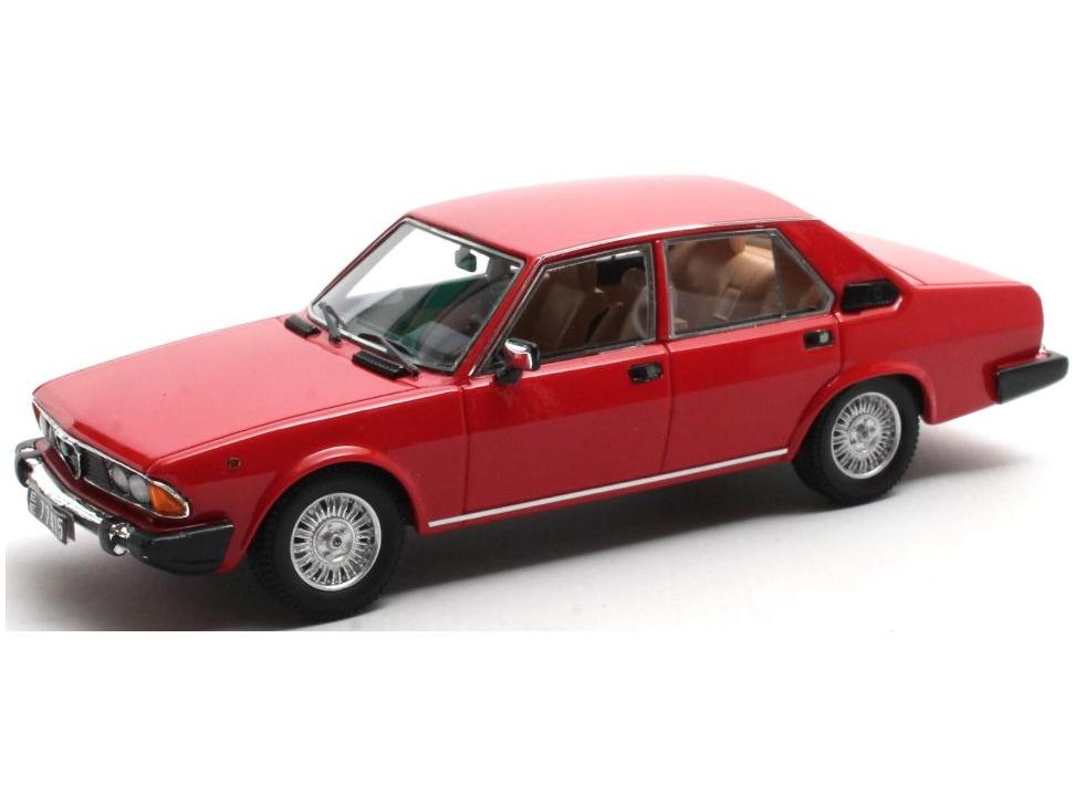Alfa Romeo Alfa 6 2.5 (T119) Red 1979-1983 1:43 Scale Matrix Resin Model Car-Matrix-Diecast Model Centre