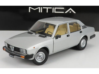 Alfa Romeo Alfetta Berlina 2000L 1978 Silver 749 1:18 Scale Diecast Model Car – Mitica-Mitica-Diecast Model Centre