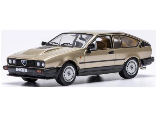 Alfa Romeo GTV 6 Beige 1982 1:43 Scale IXO Diecast Model Car-IXO-Diecast Model Centre
