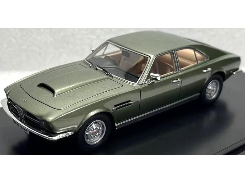 Aston Martin Lagonda S1 Green Metallic 1974-1976 1:43 Scale Resin Car – Matrix-Matrix-Diecast Model Centre