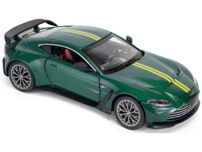 Aston Martin Vantage V12 Green 1:24 Scale CMJ - Jian Feng Juan Toys Diecast Model-CMJ - Jian Feng Juan Toys-Diecast Model Centre