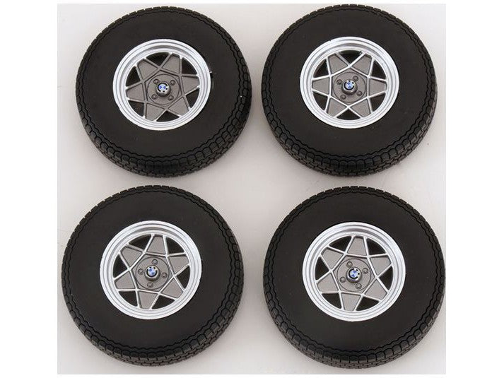 BMW 02 Wheels and Tyres Set 1 - 1:18 Scale-KK Scale-Diecast Model Centre