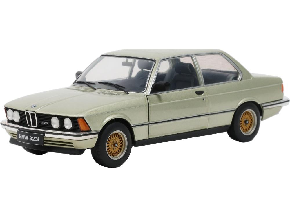 BMW 323i Resedagrun Metallic 1980 1:18 Scale Diecast Car – Solido-Solido-Diecast Model Centre