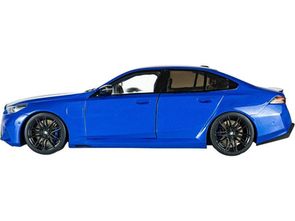 BMW M5 Marina Bay Blue 2025 1:18 Scale Diecast Car – Solido-Solido-Diecast Model Centre