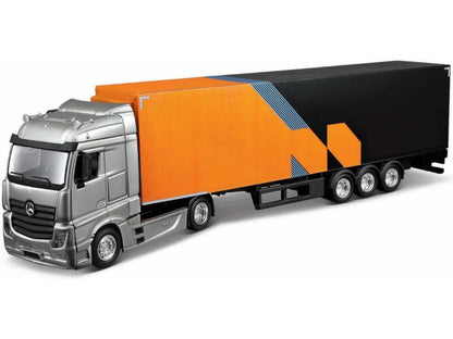 Transportador Mercedes-Benz Actros McLaren Racing 2024 + 1 Coche MCL38 Norris Modelo a Escala 1:43 Camión y Coches