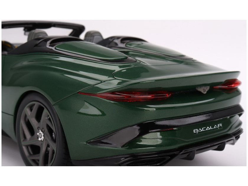 Bentley Mulliner Bacalar Scarab Green - 1:18 Scale Resin Model Car-TopSpeed-Diecast Model Centre