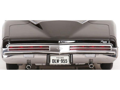 Buick Riviera 1973 Black from the Movie 'Red Rock West' 1:18 Scale Diecast Car – KK Scale-KK Scale-Diecast Model Centre