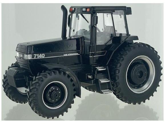 Case IH Magnum 7140 Tractor Black 1:32 Scale Britains-Britains-Diecast Model Centre