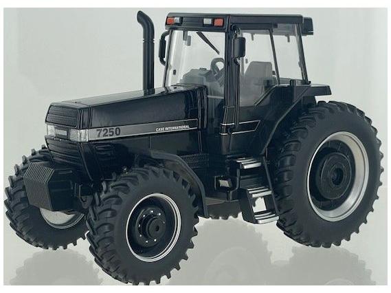 Case IH Magnum 7250 Tractor Black 1:32 Scale Britains-Britains-Diecast Model Centre