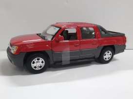 Chevrolet Avalanche Tuning 2002 Red/Black 1:24 Scale Welly Diecast Model-Welly-Diecast Model Centre