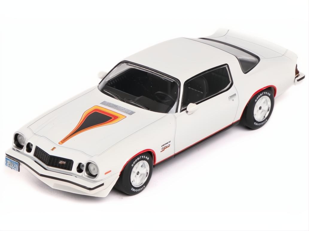 Chevrolet Camaro Z28 White1977 1:43 Scale Unbranded Diecast Model Car-Unbranded-Diecast Model Centre