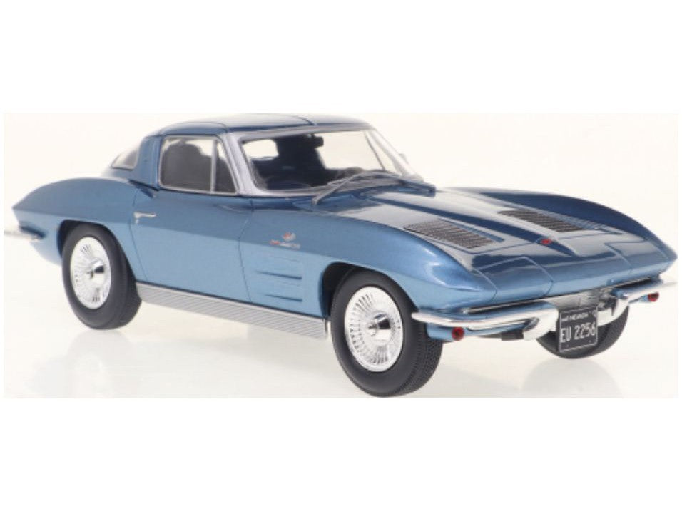 Chevrolet Corvette (C2) light blue - 1:24 Scale Model Car-WhiteBox-Diecast Model Centre