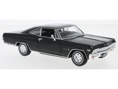 Chevrolet Impala SS396 1965 Black 1:24 Scale Welly Diecast Model-Welly-Diecast Model Centre