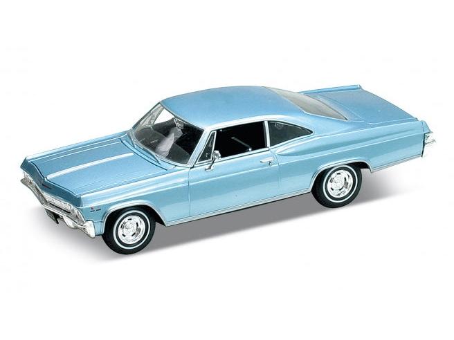 Chevrolet Impala SS396 1965 Light Blue Metallicallic 1:24 Scale Welly Diecast Model-Welly-Diecast Model Centre