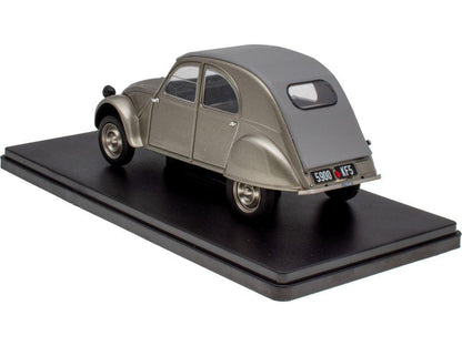 Citroen 2CV A Silver 1948 1:24 Scale Unbranded Diecast Model Car-Unbranded-Diecast Model Centre
