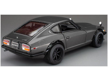 Datsun 240Z Dark Grey 1971 1:18 Scale Sun Star Diecast Model Car-Sun Star-Diecast Model Centre