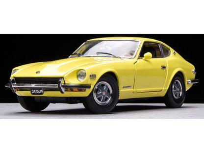 Datsun 240Z Yellow 1972 1:18 Scale Sun Star Diecast Model Car-Sun Star-Diecast Model Centre
