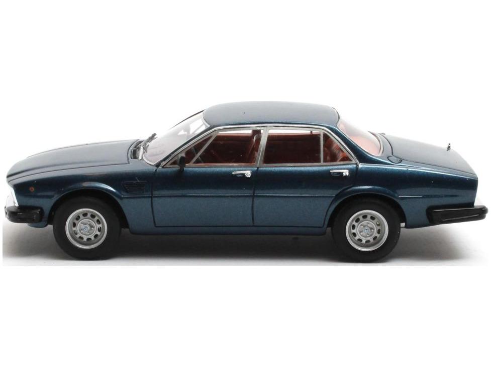De Tomaso Deauville S2 Blue Metallic 1978-1985 1:43 Scale Matrix Resin Model Car-Matrix-Diecast Model Centre