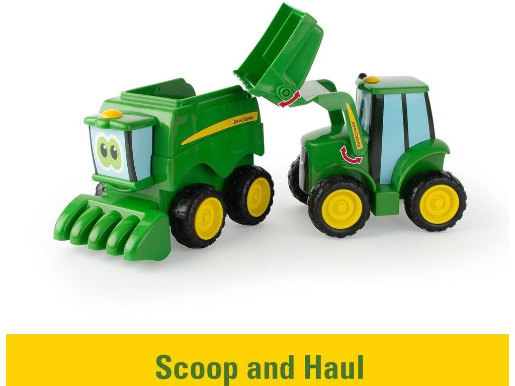 Farmin Friends Johnny and Corey Combine - Britains (Young Farmer)